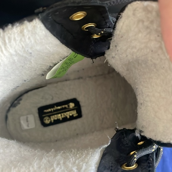 Timberland 6" Shearling Boot
Champion Black - Picture 6 of 7